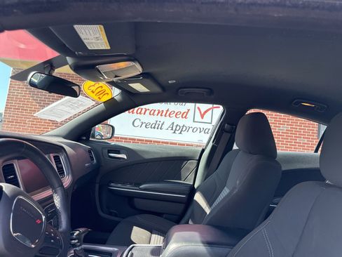 Used 2023 Dodge Charger SXT image 13