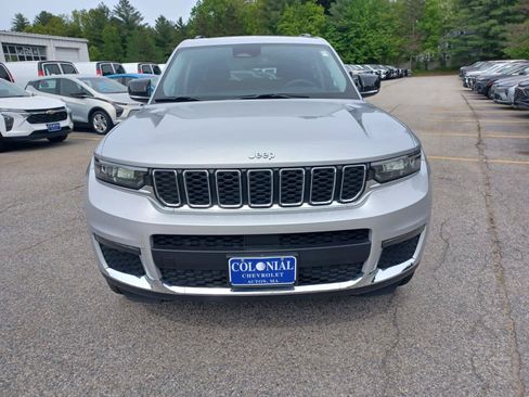 Used 2023 Jeep Grand Cherokee L Limited AWD/4WD image 29