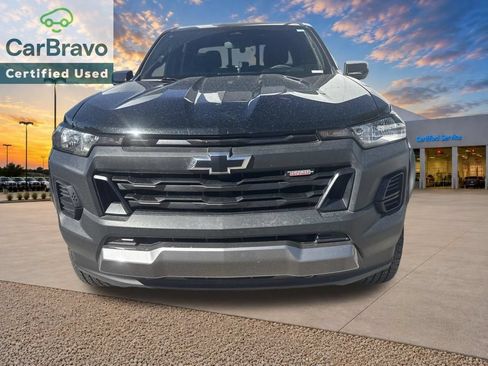 Certified 2024 Chevrolet Colorado Trail Boss w/ Advanced Trailering Package AWD/4WD image 5