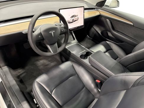 Certified 2023 Tesla Model 3 Standard Range RWD image 9