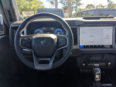 New 2025 Ford Bronco Outer Banks