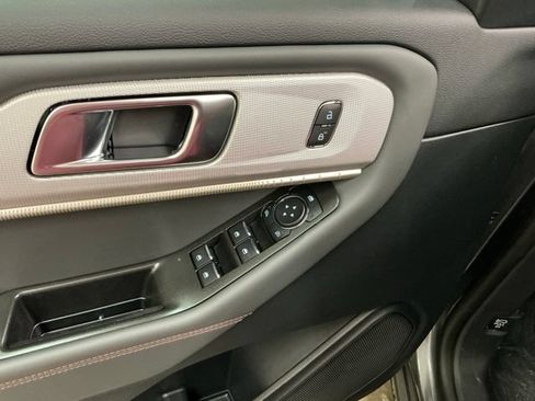 New 2026 Ford Explorer Active w/ Active Comfort Package AWD/4WD image 16