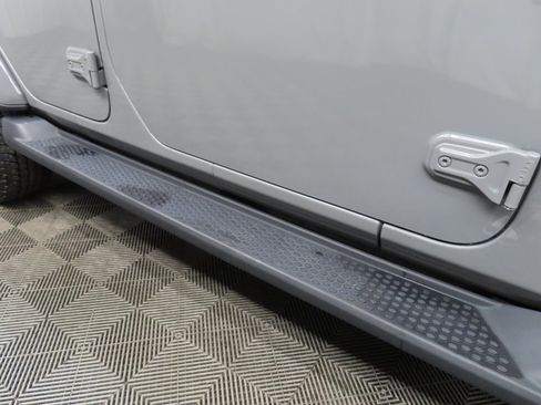 Used 2022 Jeep Wrangler Unlimited Sahara w/ LED Lighting Group image 41