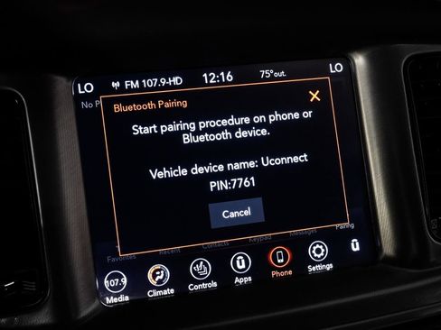 Used 2023 Dodge Charger R/T w/ Plus Group image 28