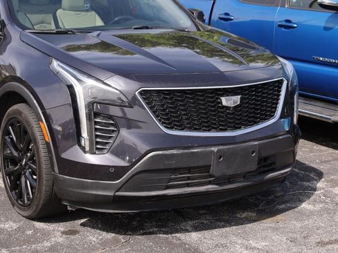 Used 2023 Cadillac XT4 Sport FWD image 2