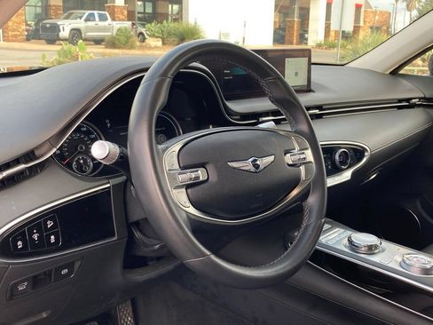 Used 2025 Genesis GV70 2.5T AWD/4WD image 7