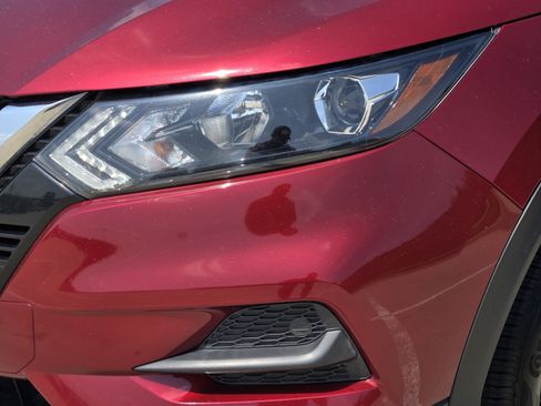 Used 2020 Nissan Rogue Sport S FWD image 29