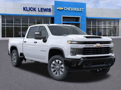 New 2026 Chevrolet Silverado 2500 Custom w/ Custom Value Package image 7