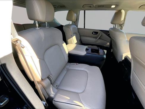 Used 2023 Nissan Armada SL w/ Captain's Chairs Package image 17