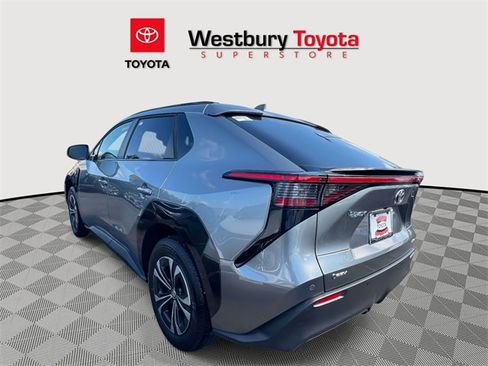 Used 2025 Toyota bZ4X AWD image 7