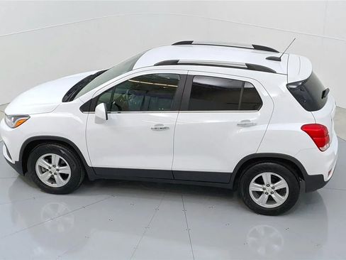 Used 2018 Chevrolet Trax LT w/ LT Convenience Package image 33