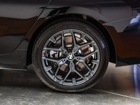 Used 2025 BMW 330i Sedan w/ Premium Package image 11