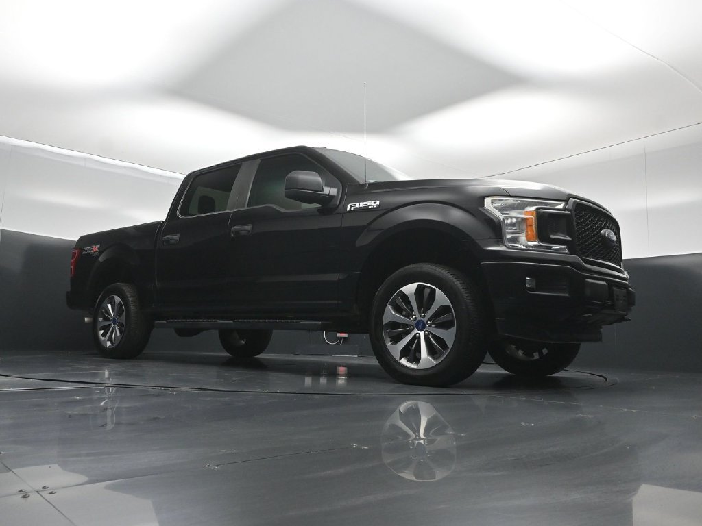 Certified 2019 Ford F150 XL w/ Equipment Group 101A Mid AWD/4WD image 4