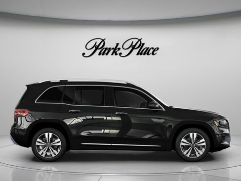 New 2026 Mercedes-Benz GLB 250 image 25