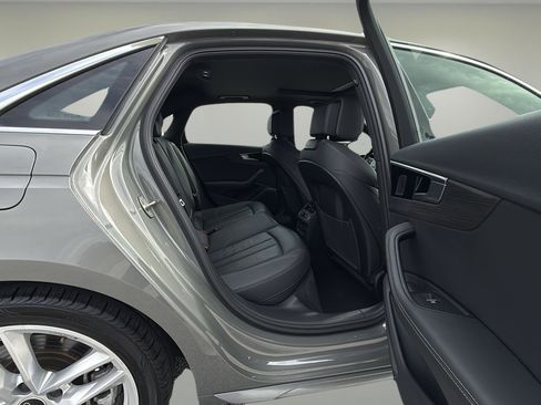 Used 2023 Audi A4 2.0T Premium Plus image 14