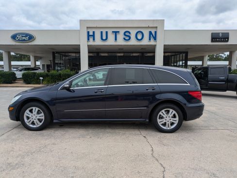 Used 2006 Mercedes-Benz R 500 4MATIC image 1
