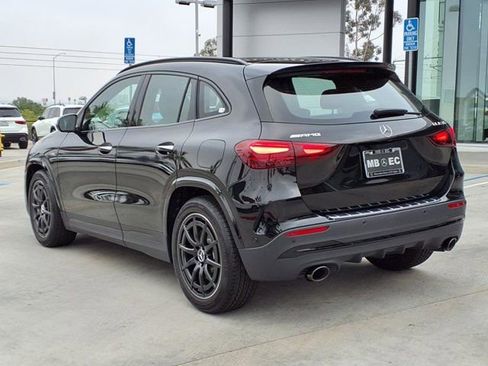 New 2026 Mercedes-Benz GLA 35 AMG 4MATIC image 20