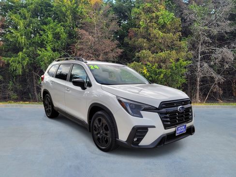 Certified 2024 Subaru Ascent Onyx Edition AWD/4WD image 15