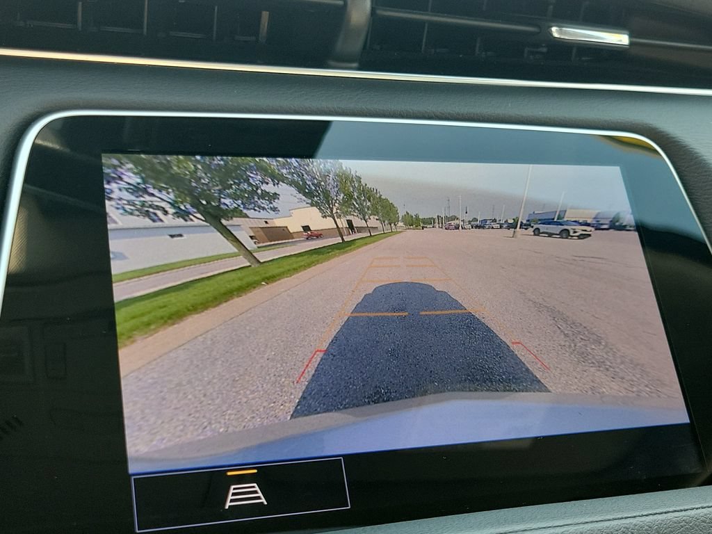 Certified 2022 Cadillac XT4 Luxury w/ Cold Weather Package FWD image 26