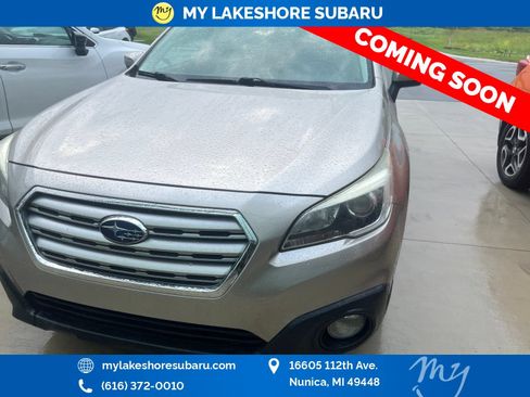 Used 2015 Subaru Outback 2.5i Premium AWD/4WD image 2