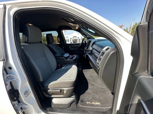 Used 2024 RAM 3500 Big Horn image 29