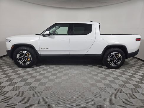 Used 2022 Rivian R1T Adventure image 2