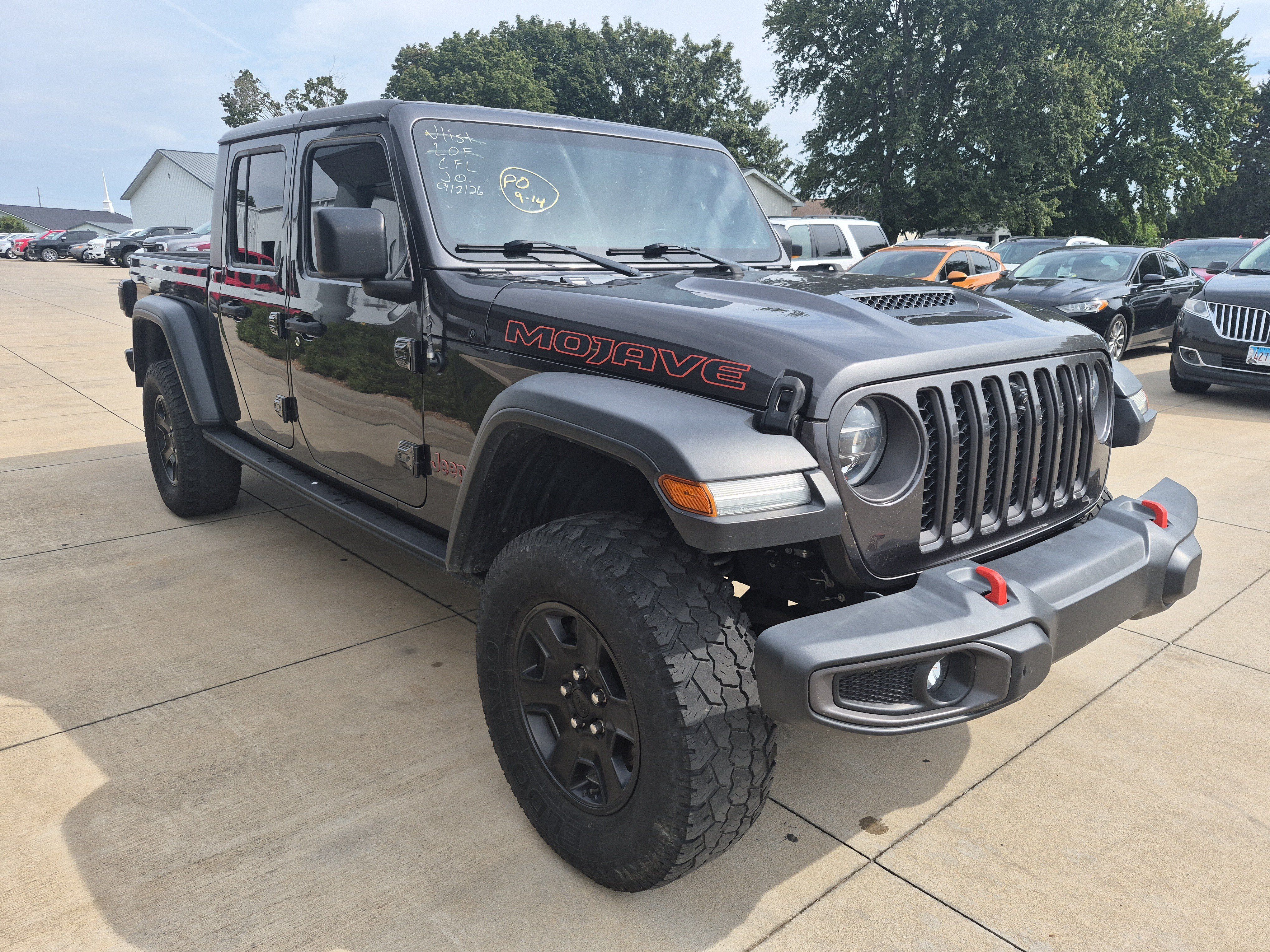 Used 2021 Jeep Gladiator Mojave AWD/4WD image 3