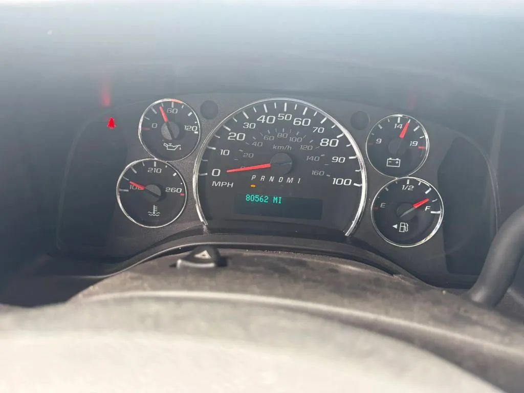 Used 2022 Chevrolet Express 4500 w/ Power Convenience Package RWD image 12