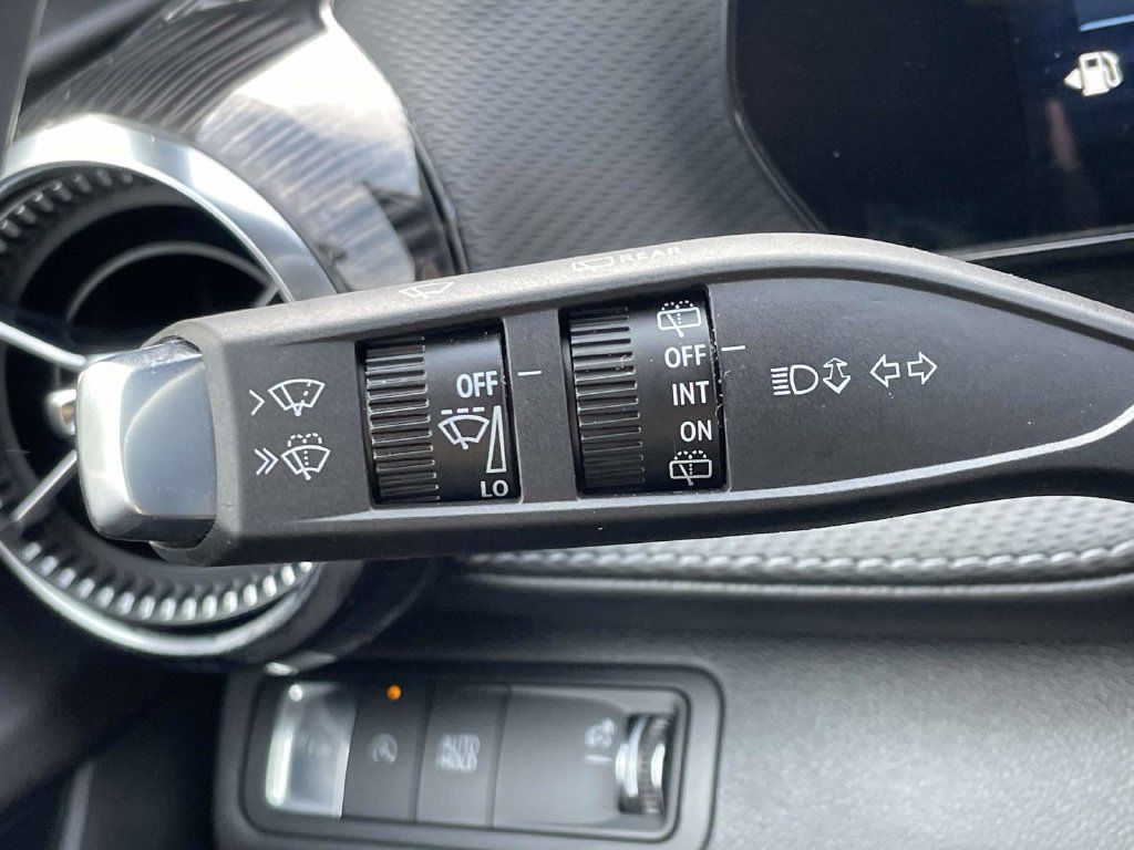 Used 2026 Chevrolet Equinox LT w/ Midnight Edition FWD image 31