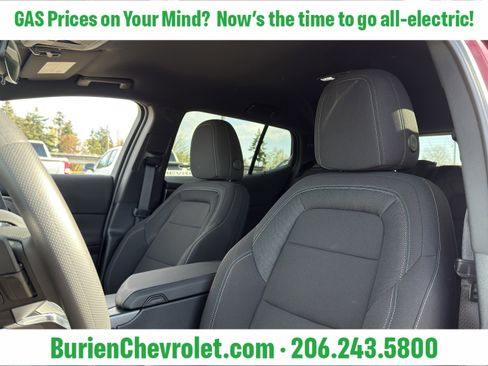 New 2026 Chevrolet Equinox EV LT FWD image 10