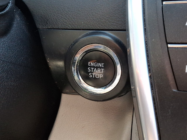 Used 2015 Toyota Camry XLE FWD image 27