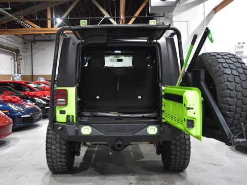 Used 2013 Jeep Wrangler Sport w/ Connectivity Group image 41