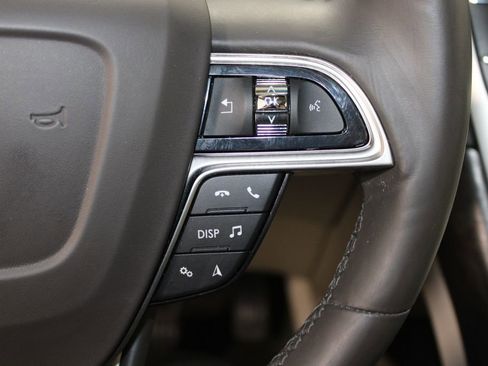 Used 2019 Lincoln Nautilus Reserve FWD image 39