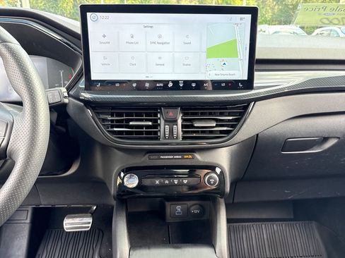 Certified 2023 Ford Escape ST-Line w/ Tech Pack #1 image 21