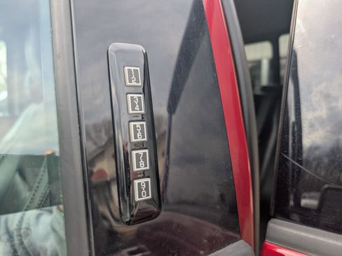 Used 2018 Ford F150 Lariat w/ Equipment Group 502A Luxury image 39