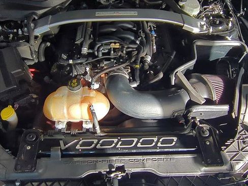 Used 2016 Ford Mustang Shelby GT350 w/ Track Package image 20