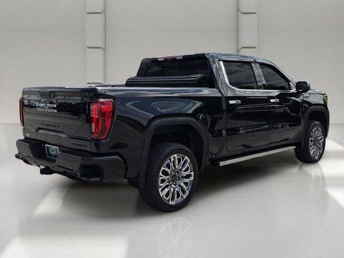 Certified 2025 GMC Sierra 1500 Denali Ultimate AWD/4WD image 5