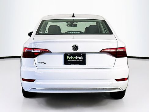 Used 2020 Volkswagen Jetta SE image 7