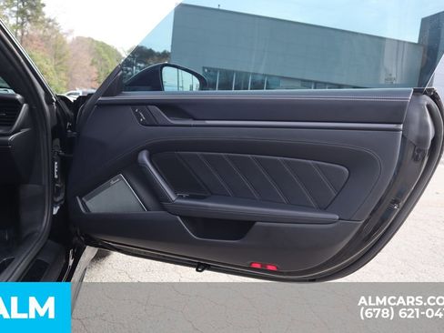 Used 2025 Porsche 911 Carrera 4 GTS image 23