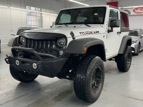 Used 2015 Jeep Wrangler Rubicon w/ Dual Top Group AWD/4WD image 2
