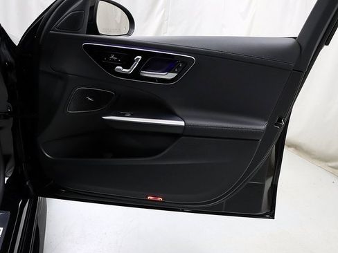 Certified 2025 Mercedes-Benz C 43 AMG 4MATIC Sedan image 34