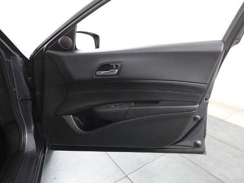 Used 2019 Acura ILX FWD image 28