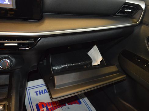 Used 2025 Nissan Kicks S FWD image 21