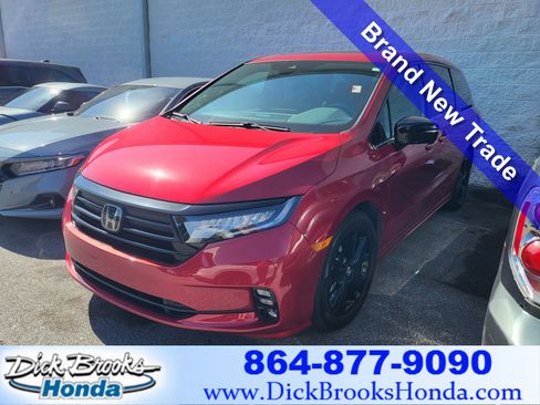 Used 2024 Honda Odyssey Sport image 1