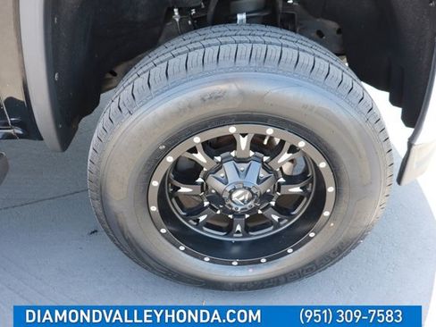 Used 2015 GMC Sierra 1500 SLT w/ SLT Crew Cab Value Package RWD image 27
