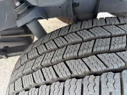 Used 2021 Toyota Tundra SR5 w/ SR5 Upgrade Package image 16