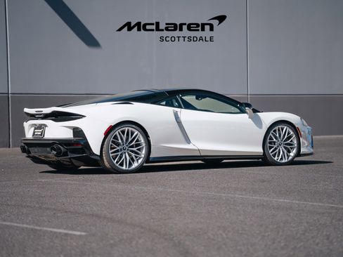 Used 2025 McLaren GTS image 10