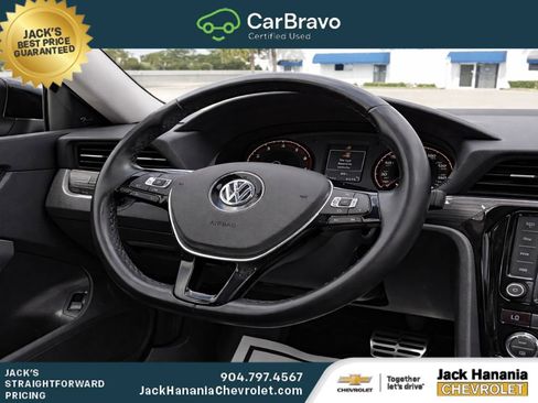Used 2021 Volkswagen Passat 2.0T R-Line FWD image 13