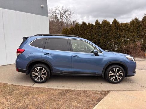 Certified 2024 Subaru Forester Limited image 2