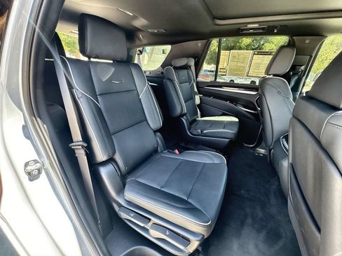 Certified 2026 Cadillac Escalade Sport w/ Touring Package AWD/4WD image 39